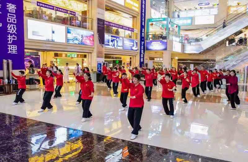 Taiji demos in Jinan