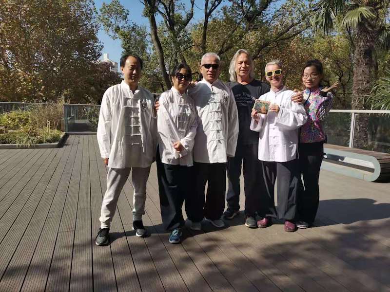 Two-time Grammy award-winner Jim Lauderdale with DDA teachers and other students in Shanghai!