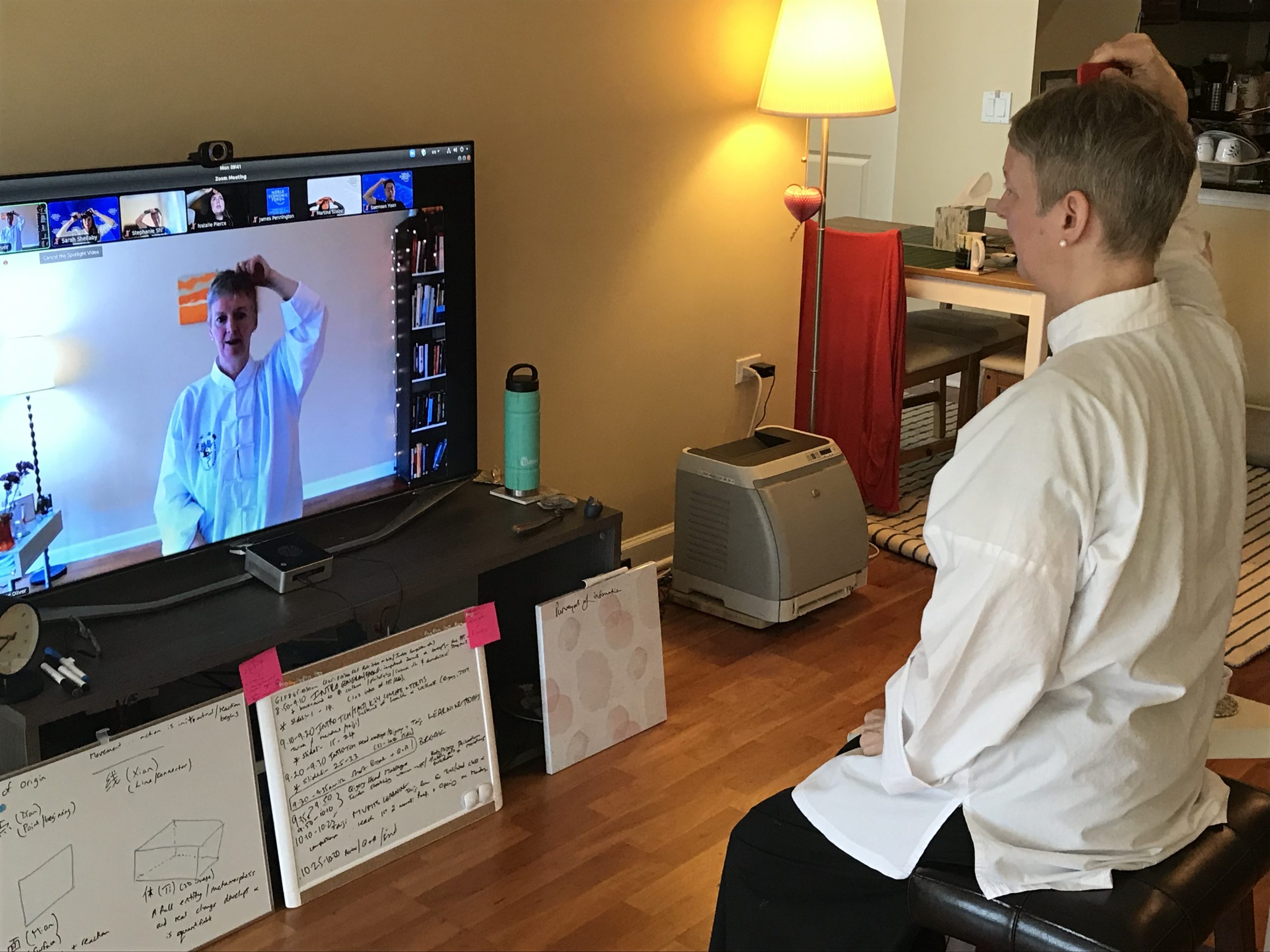 Rose teaching a Qigong head massage set 