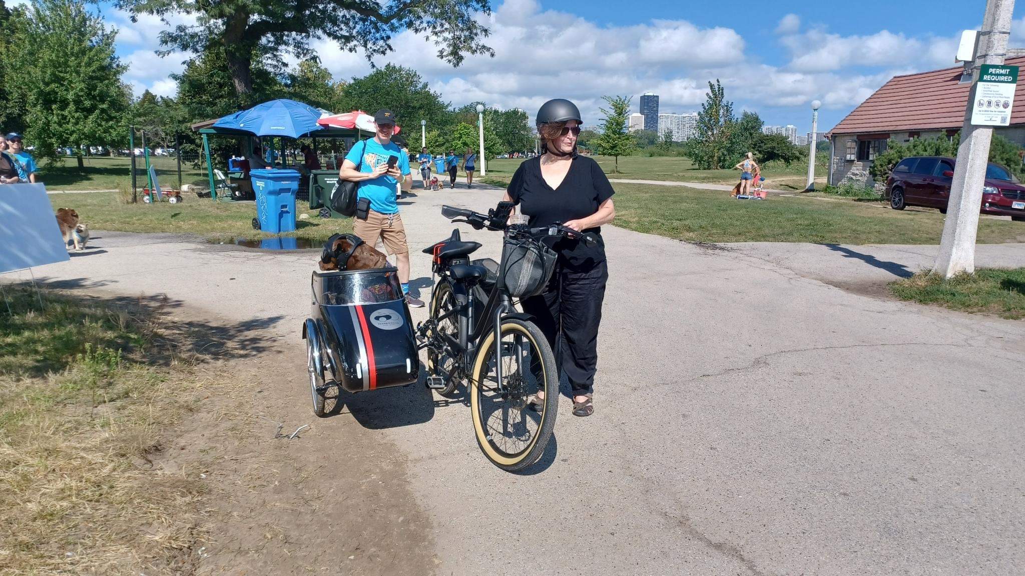 An array of cool characters made the 5K, including this lucky dog in his Mum's sidecar!