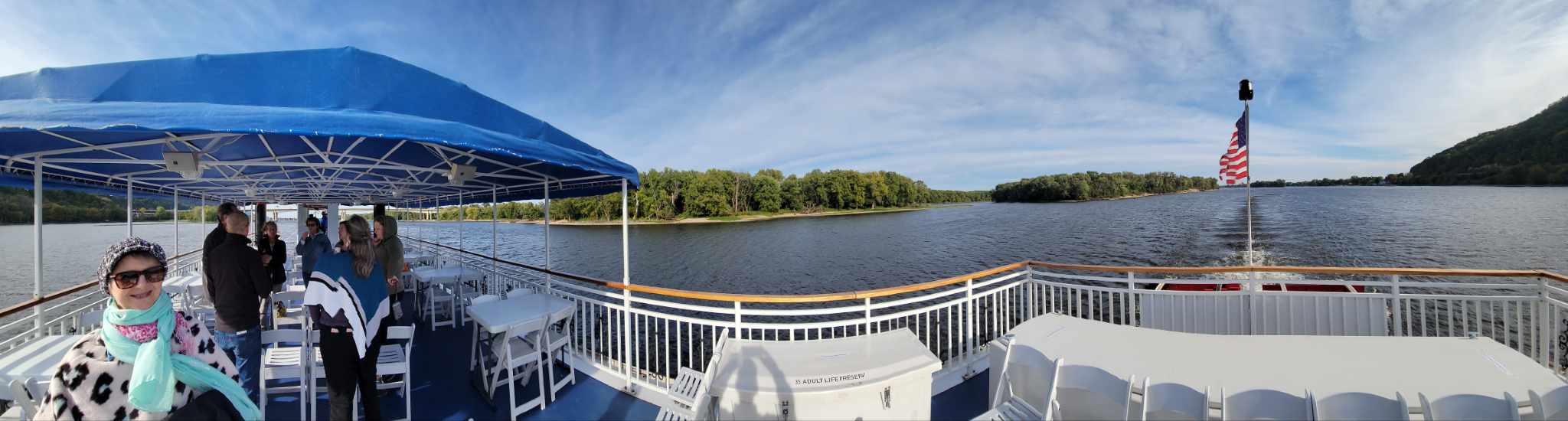 The Mississippi vista during the autumn season is just glorious!